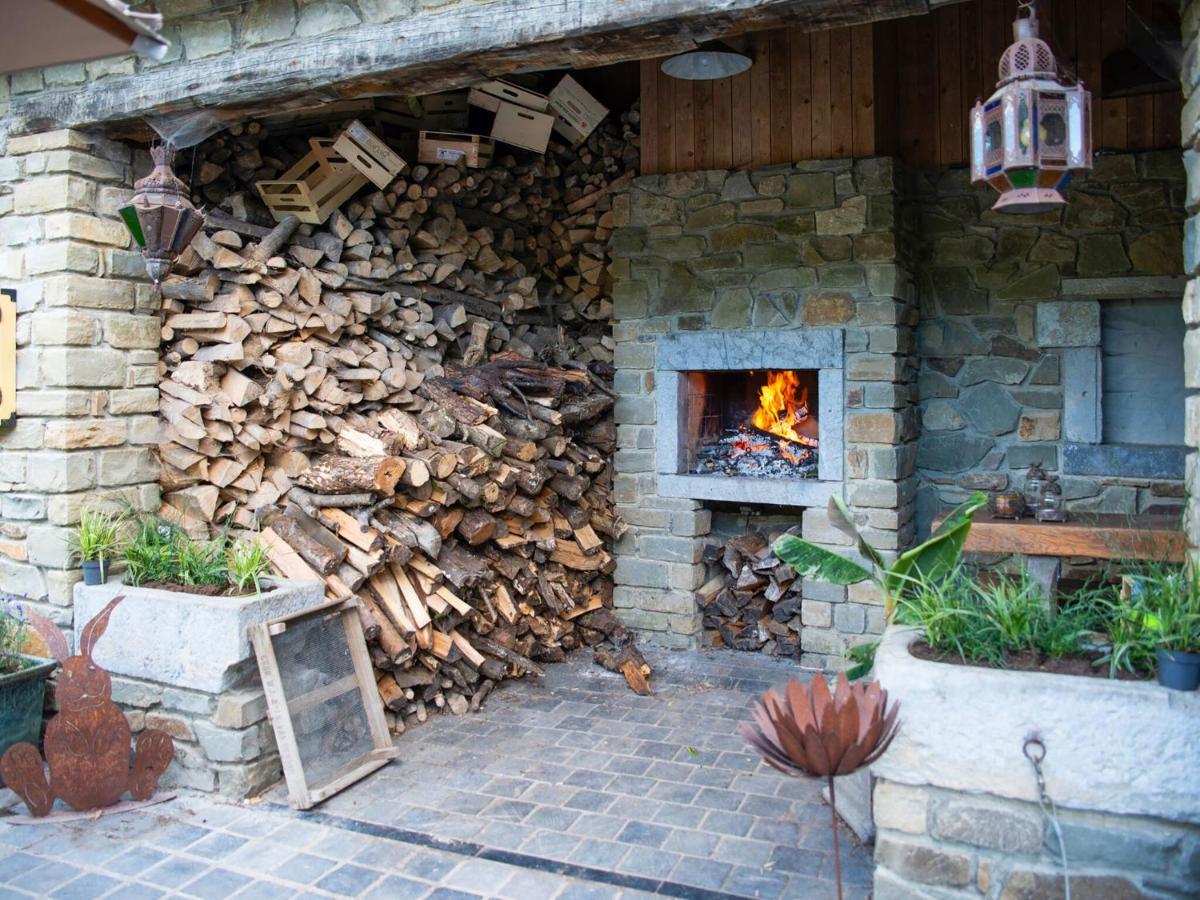 Nice Holiday Home In Nature With Sauna, Hot Tub En Swimming Pool Verviers Habitación foto